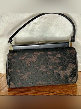 Verdi Vintage Black Brown Floral Tapestry Hand Bag